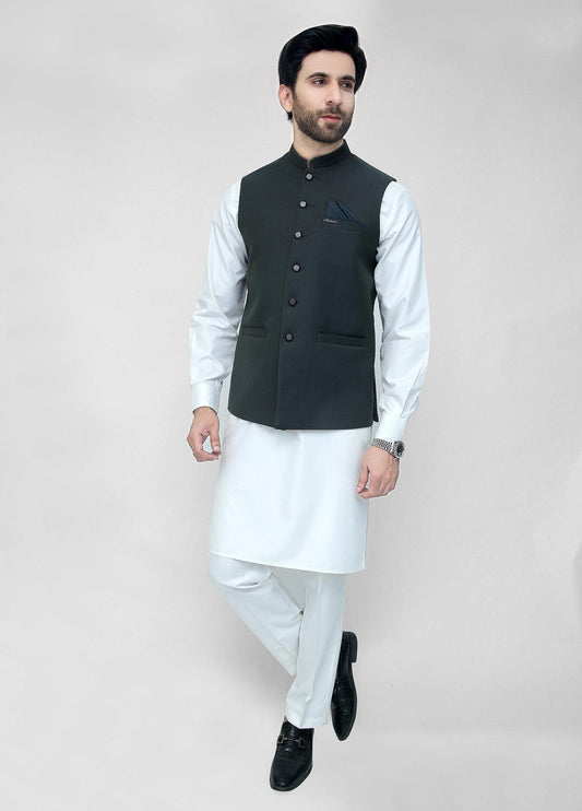 Black Plain Waistcoat For Men's