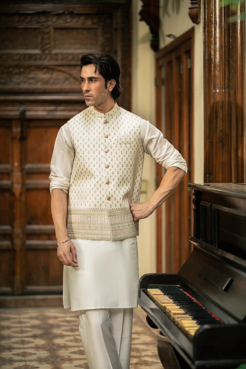 Off-White Embroidered  Waistcoat W-3006