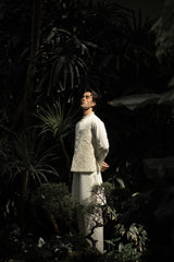 Off-White Floral Embroidered Waistcoat W-3013