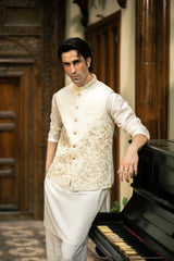 Off-White Floral Embroidered Waistcoat W-3013